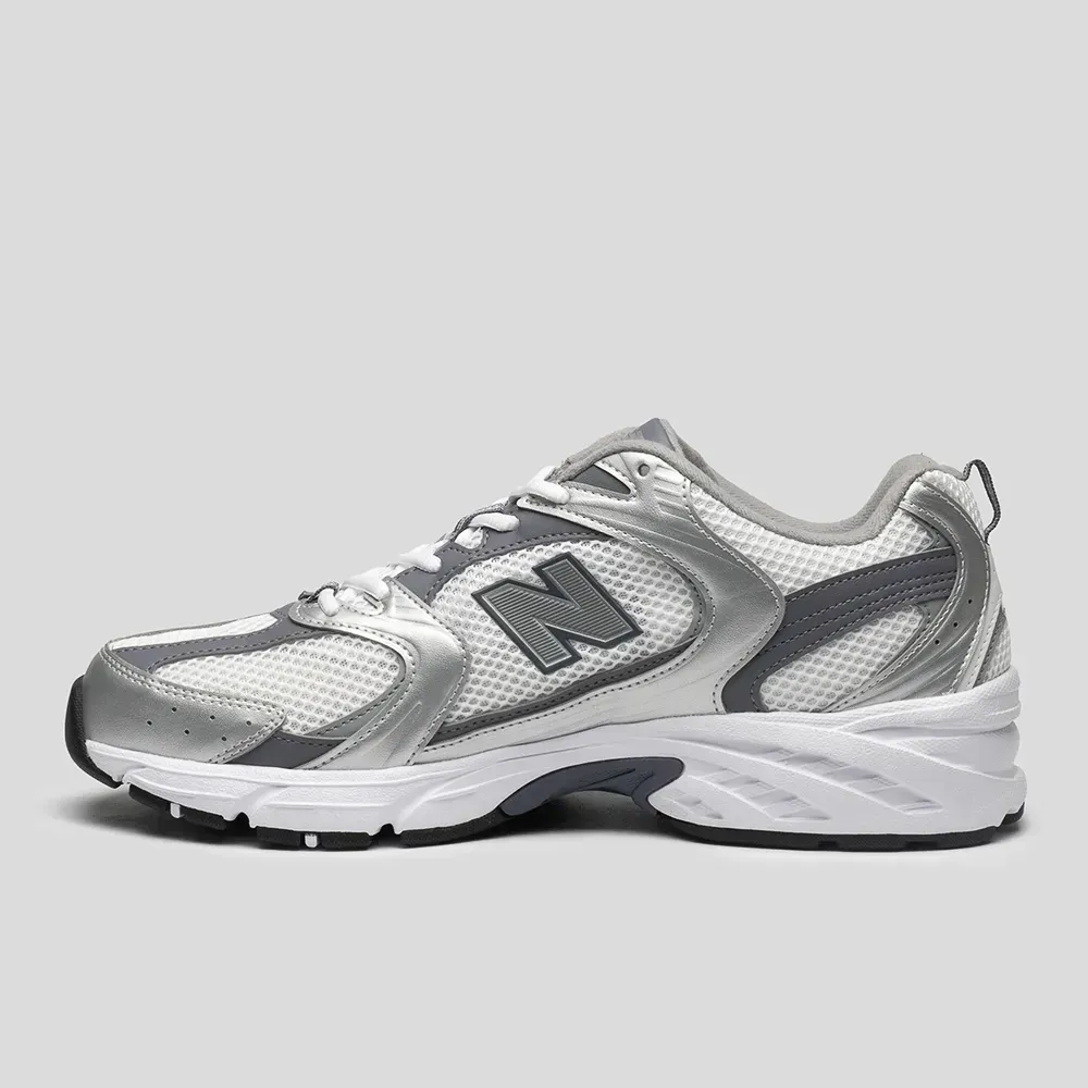 New Balance 530 Silver Graphite foto 3