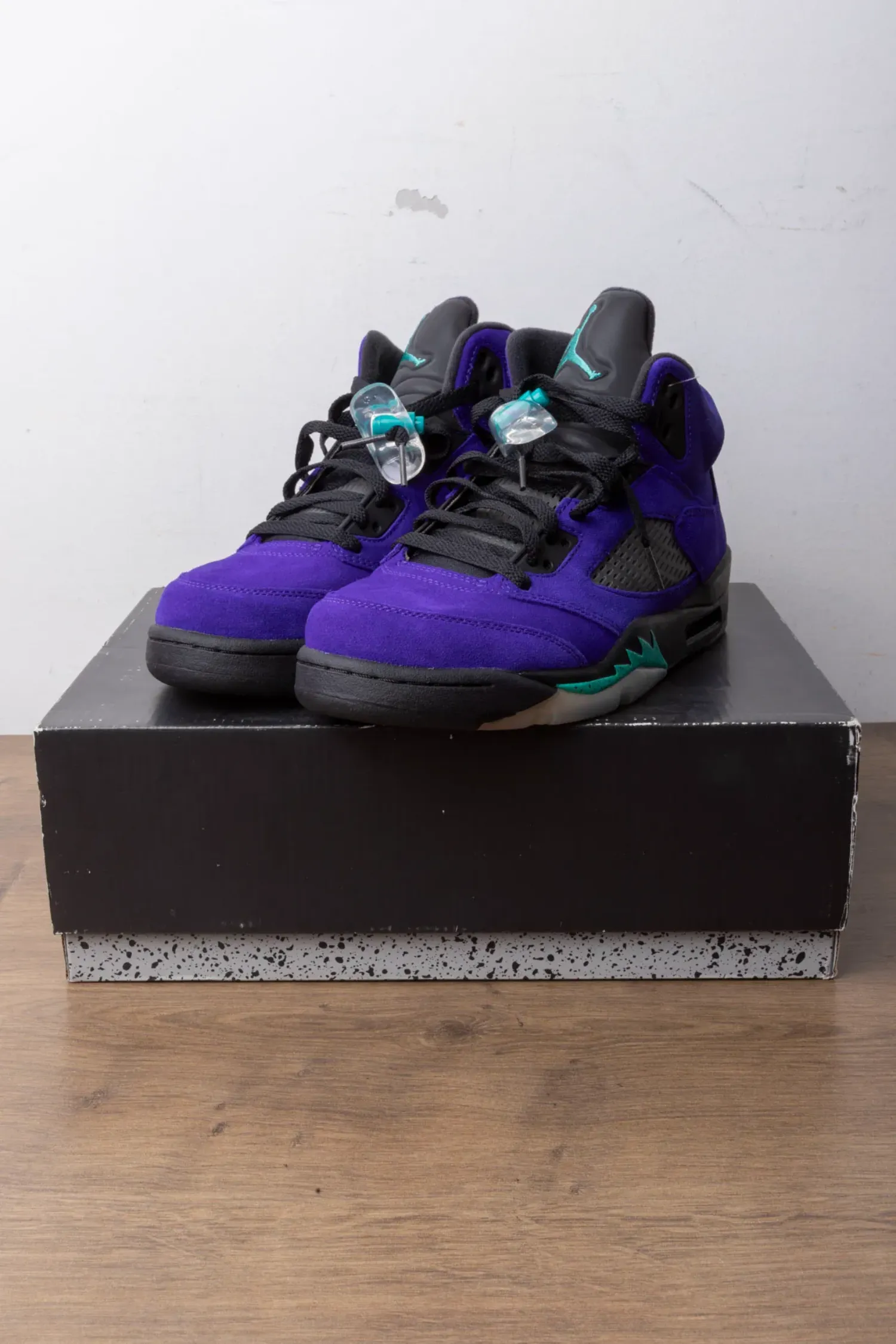 Air Jordan 5 Purple Grape