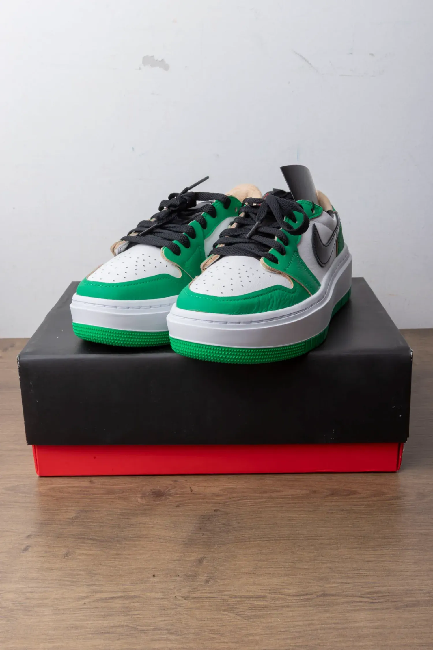 Air Jordan 1 Elevate Low SE Lucky Green