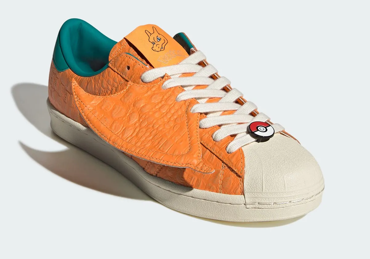 30 anos de legado unem Pokémon e adidas Originals 30 anos de legado unem pokemon e adidas originals screenshot 2026 09 14 at 13 51 29 pokemon adidas superstar charizard ki2861 7 jpg imagem webp 1200 840 pixels