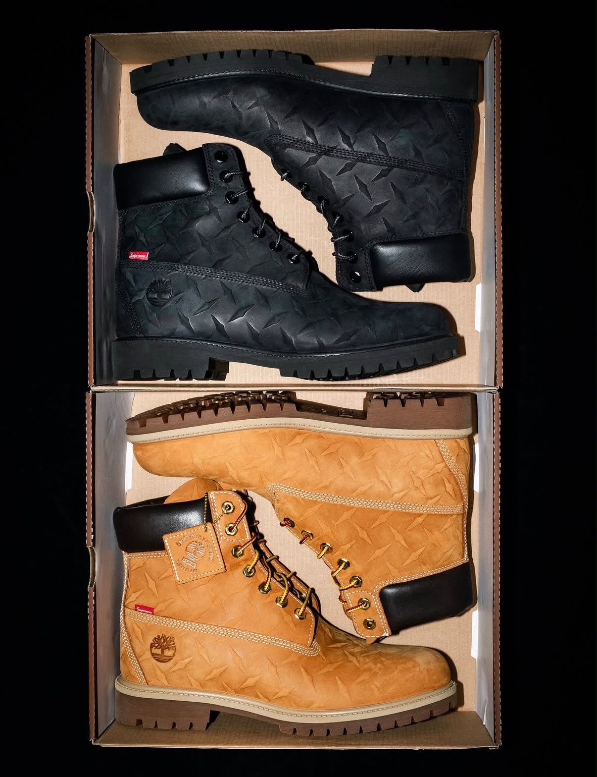 Supreme x Timberland anunciam 6" Premium Waterproof Boot com textura "Diamond Plate" em relevo