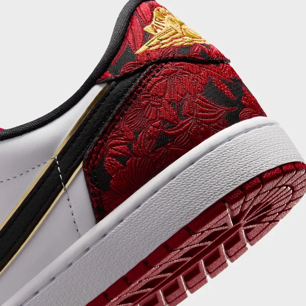 Air Jordan 1 Low Last Dance At The Garden Varsity Red foto 6