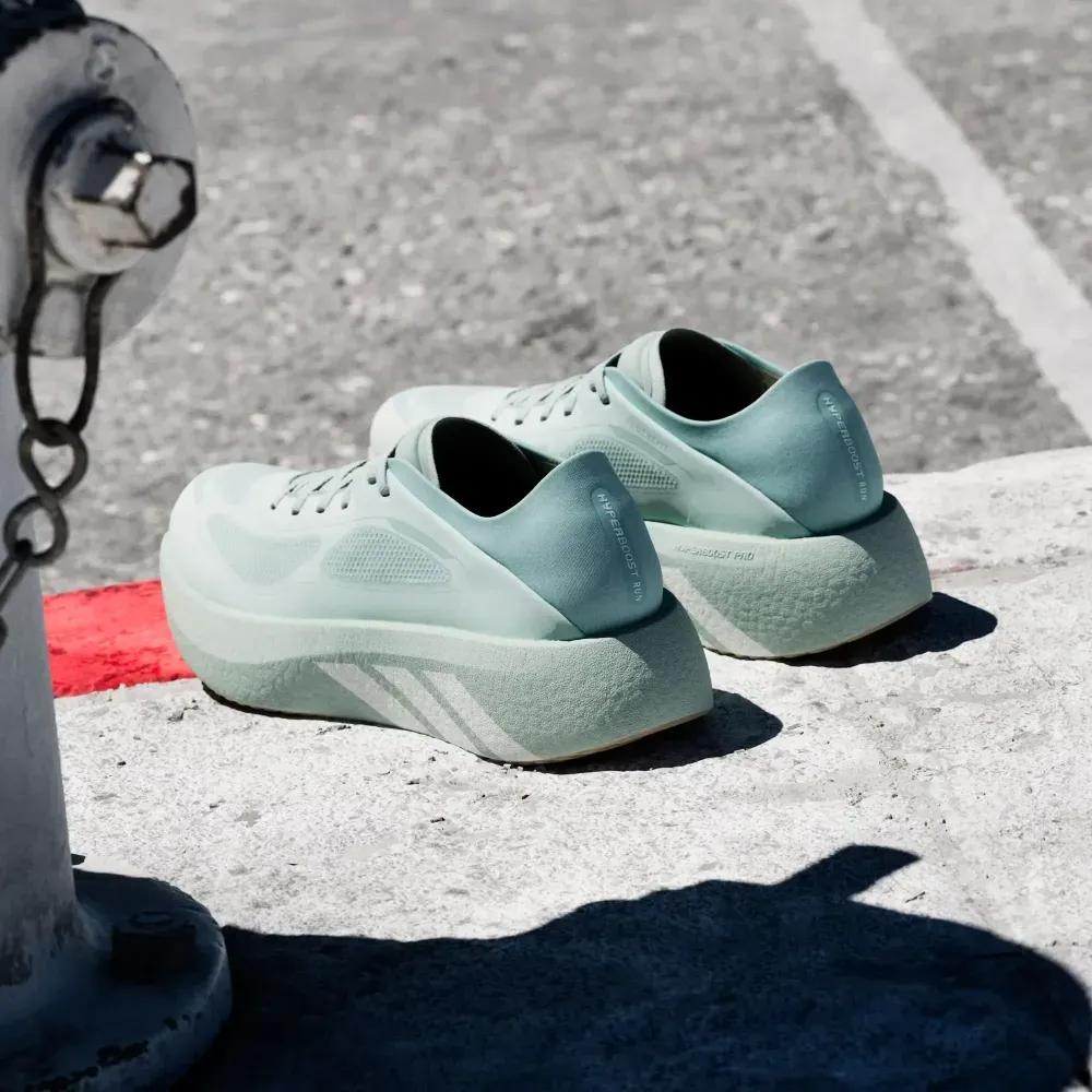 adidas Hyperboost Run Vapour Green Off White Trace Khaki foto 4
