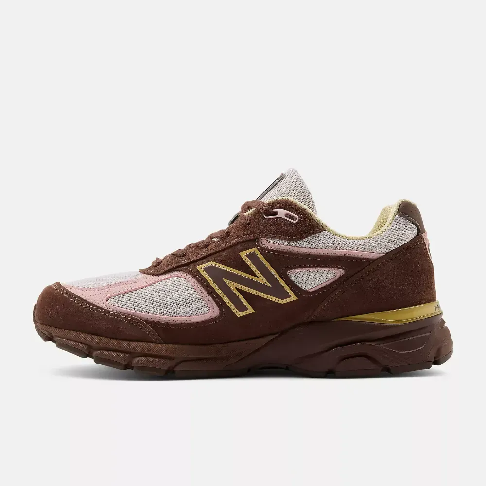 New Balance Made in USA 990v4 Pumpernickel Pink Chalk Alabaster foto 3
