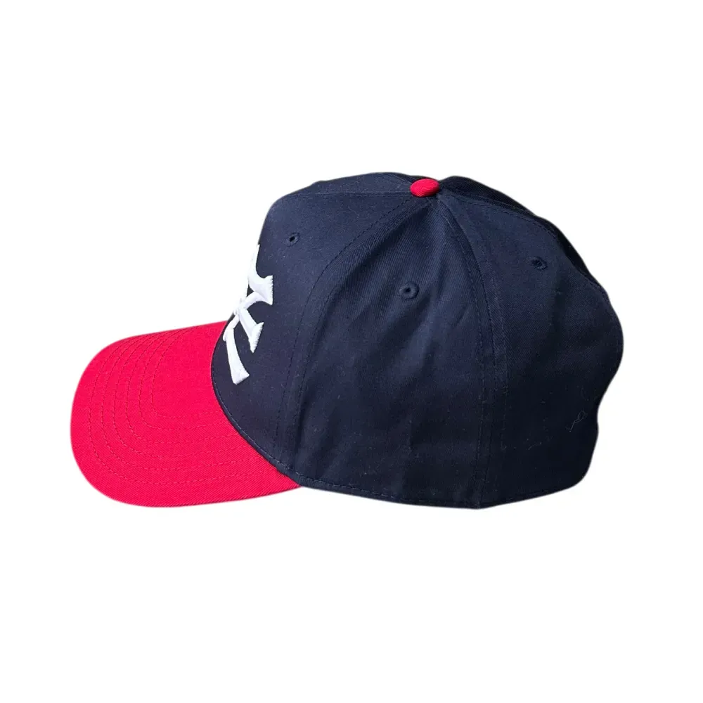 Imagem Boné oMA Studios NY NY Curved Brim Blue Red