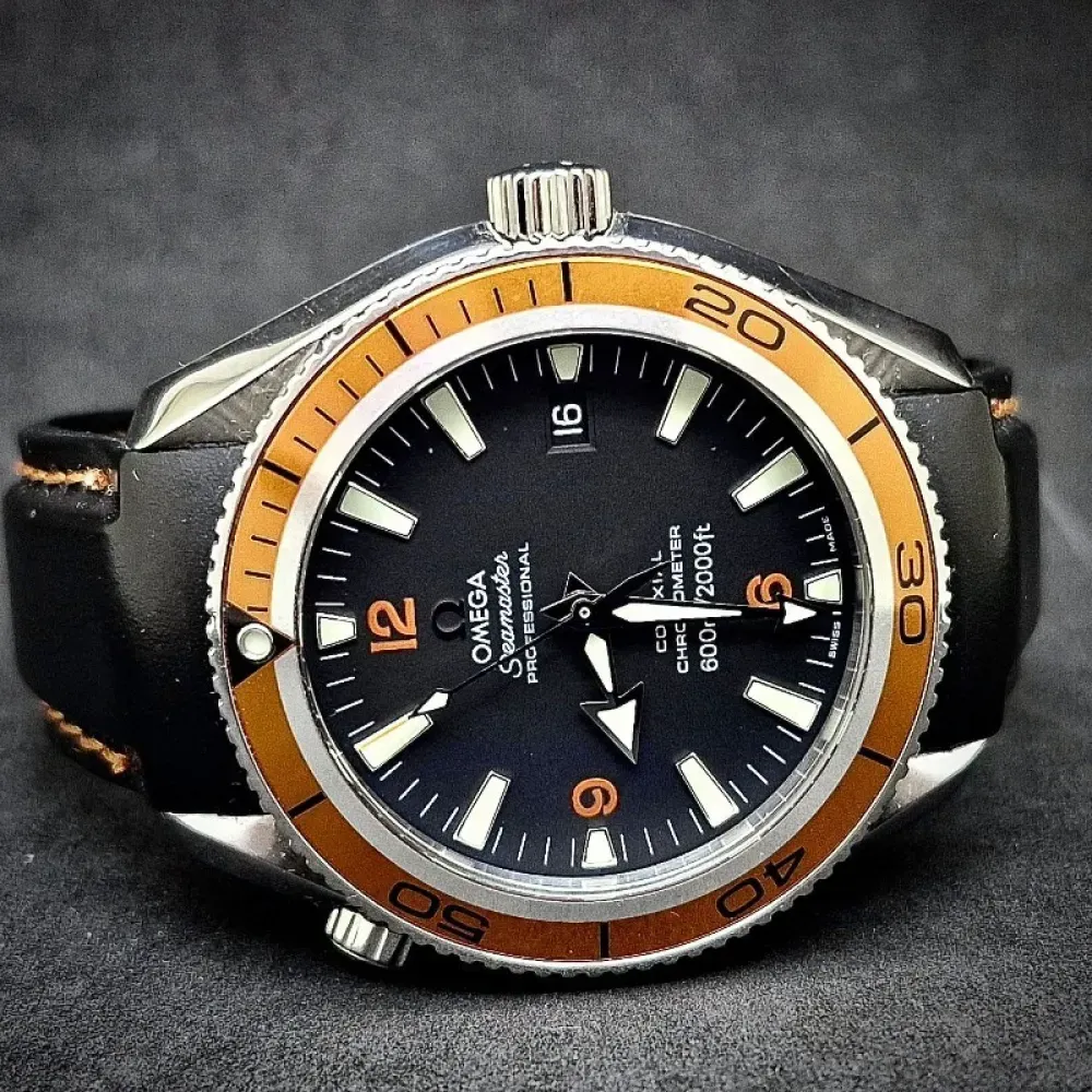 Relógio Omega Seamaster Planet Ocean 600M Co-Axial Black 42mm foto 3