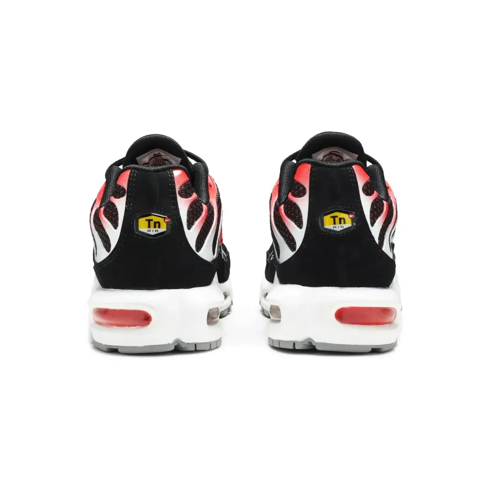 Nike Air Max Plus Hot Lava Black Bright Crimson Wolf Grey foto 3