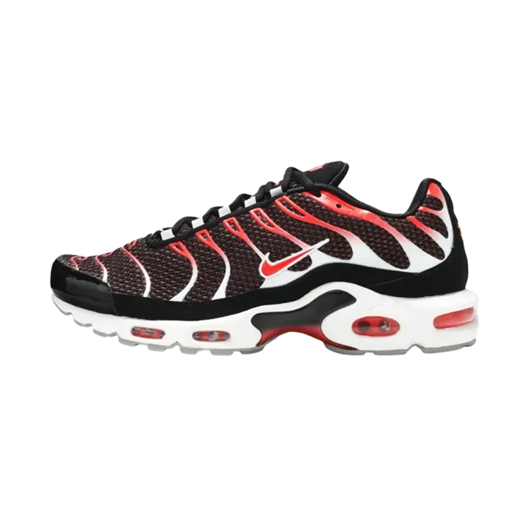 Nike Air Max Plus Hot Lava Black Bright Crimson Wolf Grey