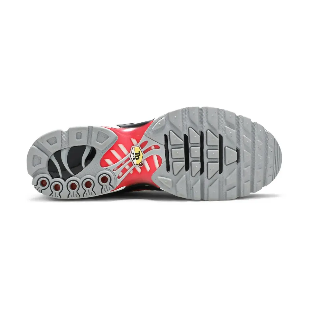 Nike Air Max Plus Hot Lava Black Bright Crimson Wolf Grey foto 4