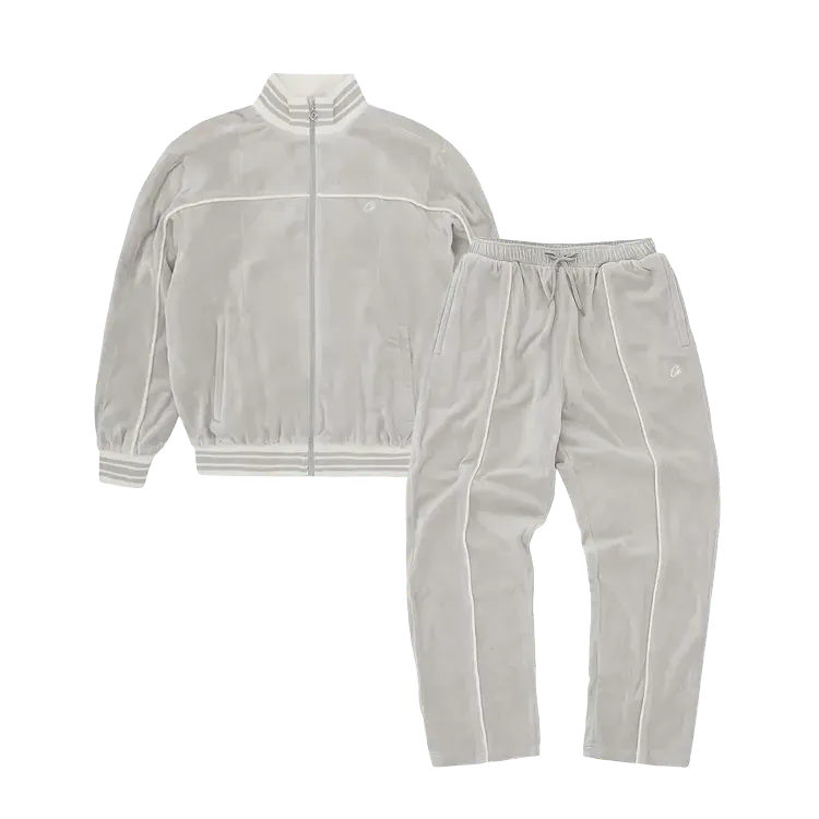 Conjunto Corteiz VVS Uptown Velour Track Grey