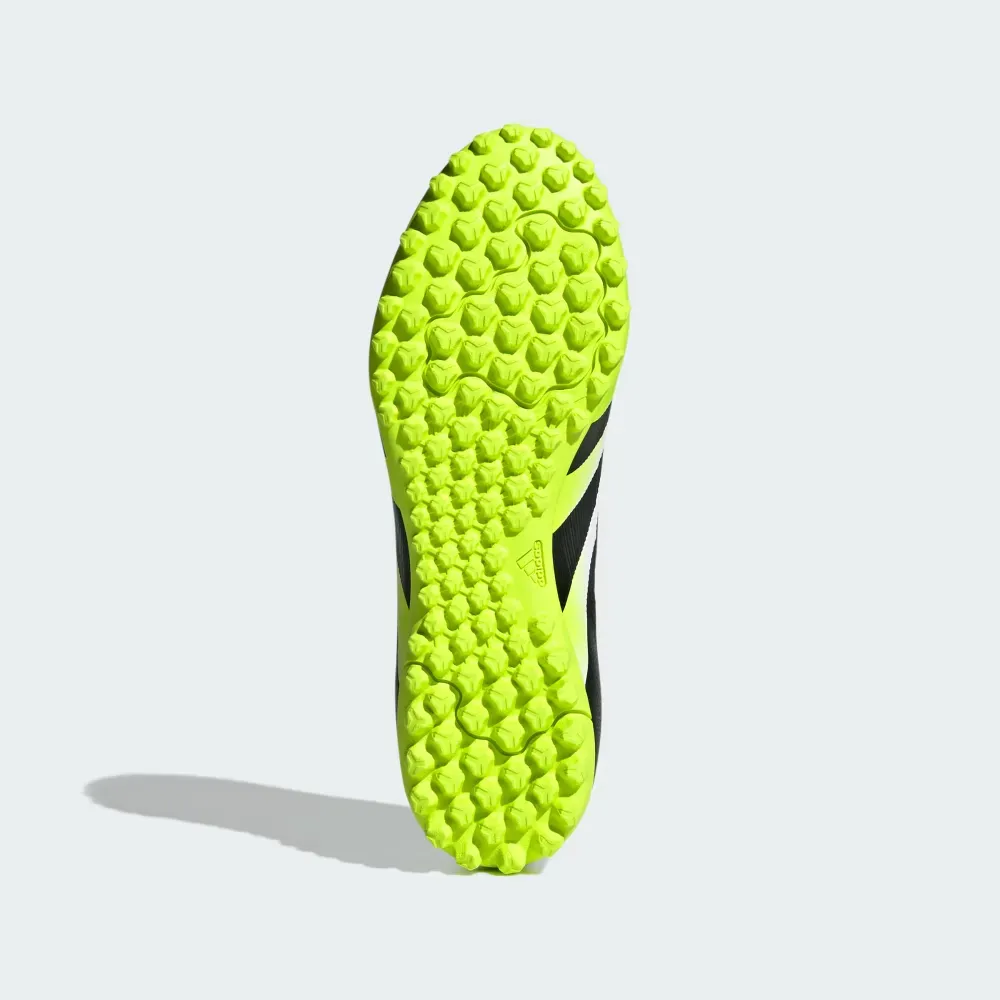 Chuteira adidas Predator Club Society foto 5