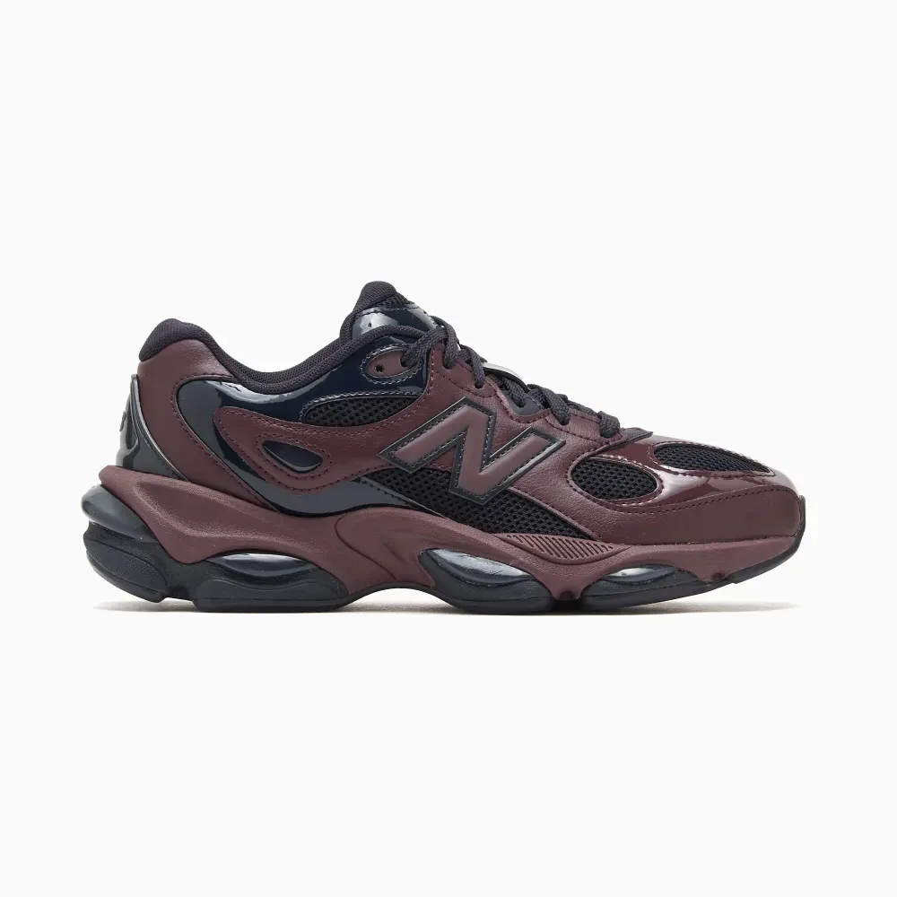 New Balance 983 Cherry Leather Dark Night foto 3