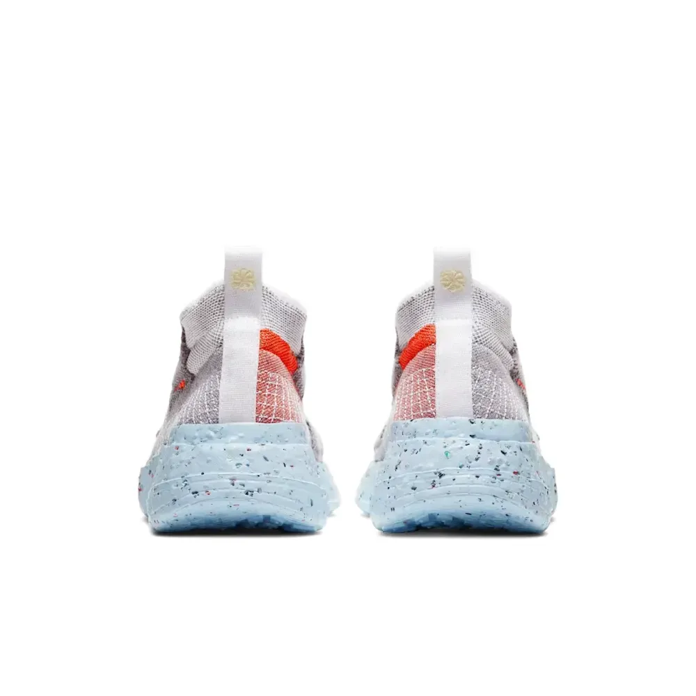 Nike Space Hippie 03 Vast Grey Hyper Crimson White Ice Blue Feminino foto 4