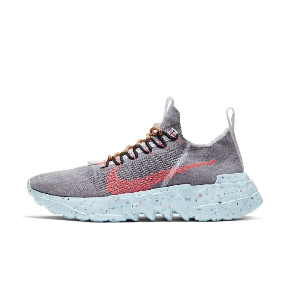Nike Space Hippie 01 Vast Grey Hyper Crimson White Ice Blue Feminino foto 1