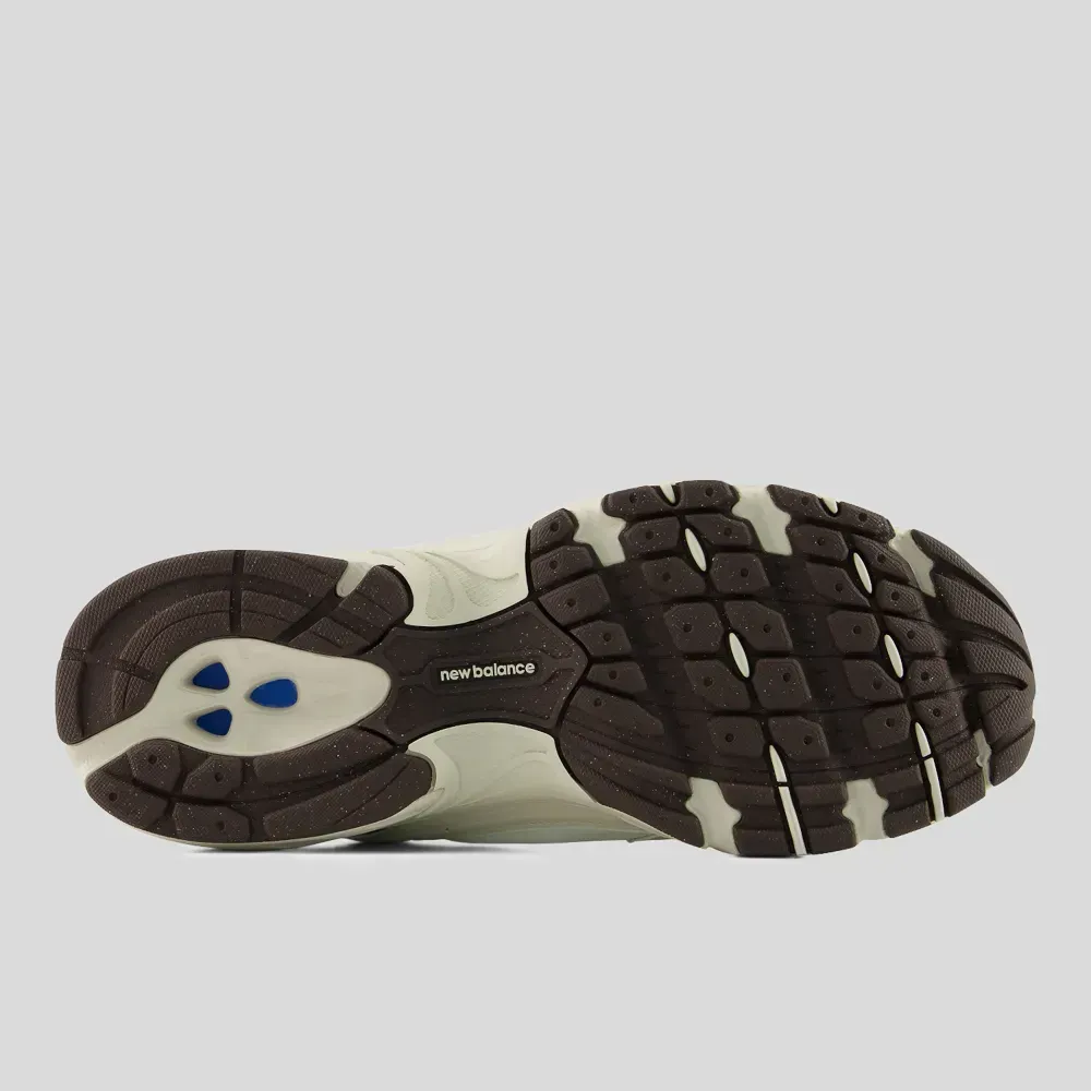 New Balance 530 Linen Pumpernickel foto 5