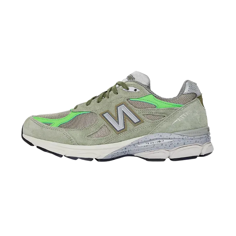 Patta x New Balance 990v3 MiUSA Keep Your Family Close Olive