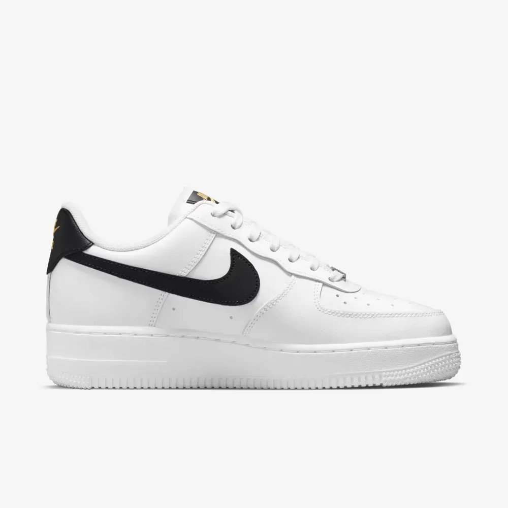 Nike Air Force 1 Low Essential White Black Gold foto 3