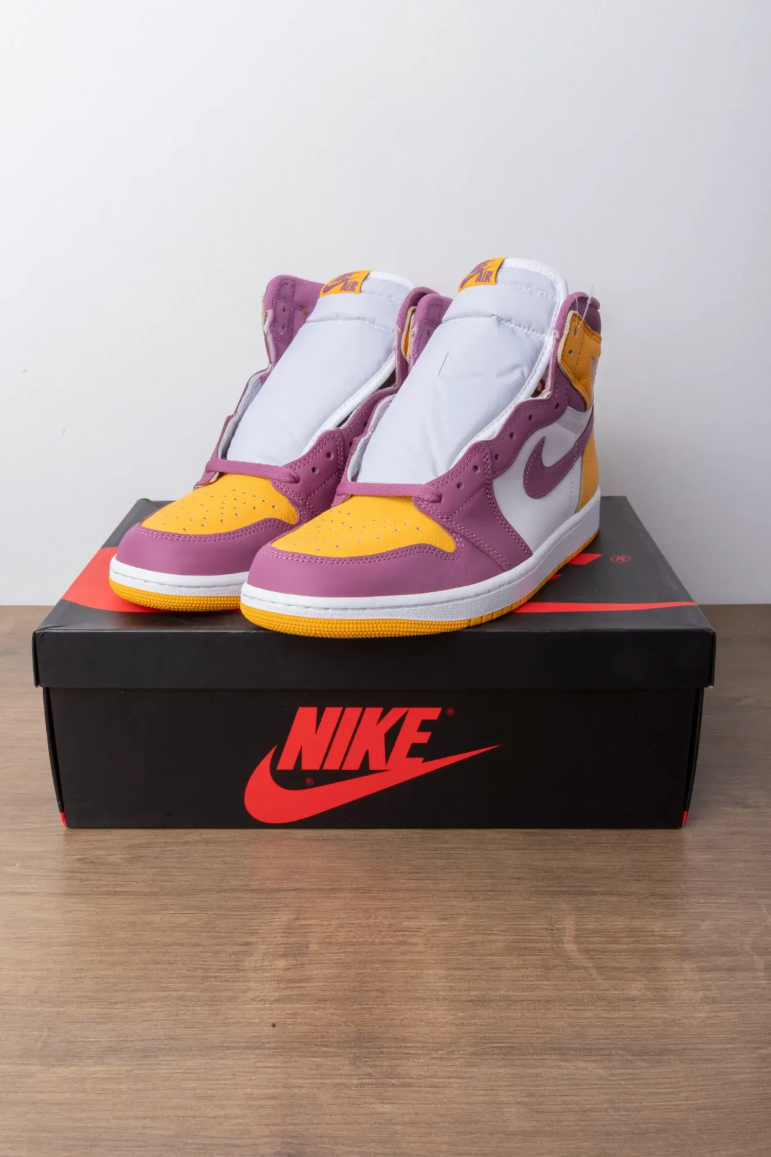 Air Jordan 1 High Brotherhood