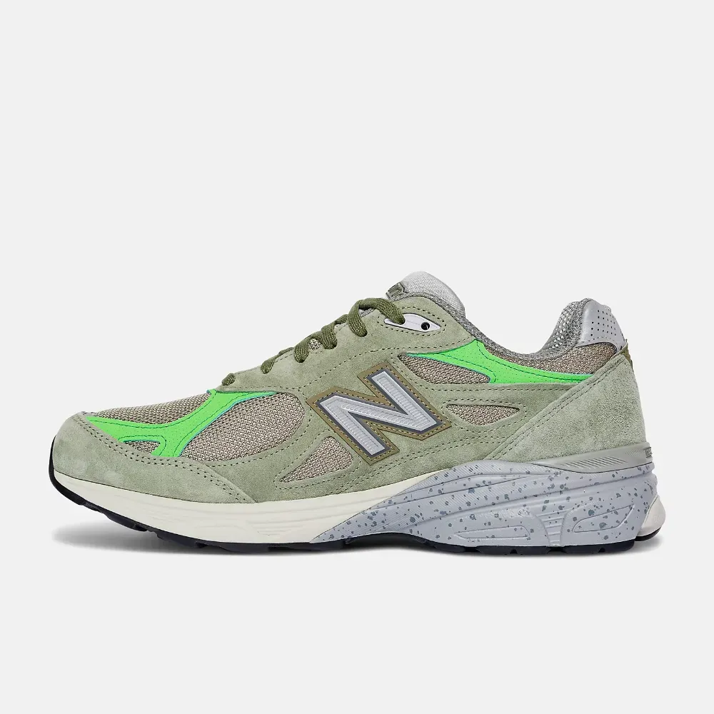 Patta x New Balance 990v3 MiUSA Keep Your Family Close Olive foto 3
