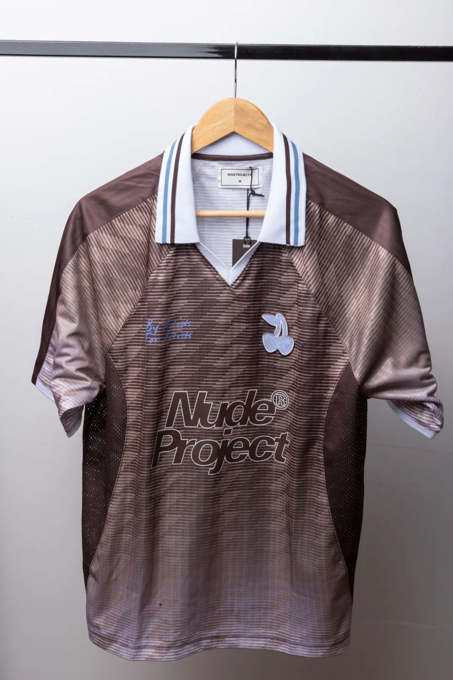 Camiseta Nude Project Basic Football Brown