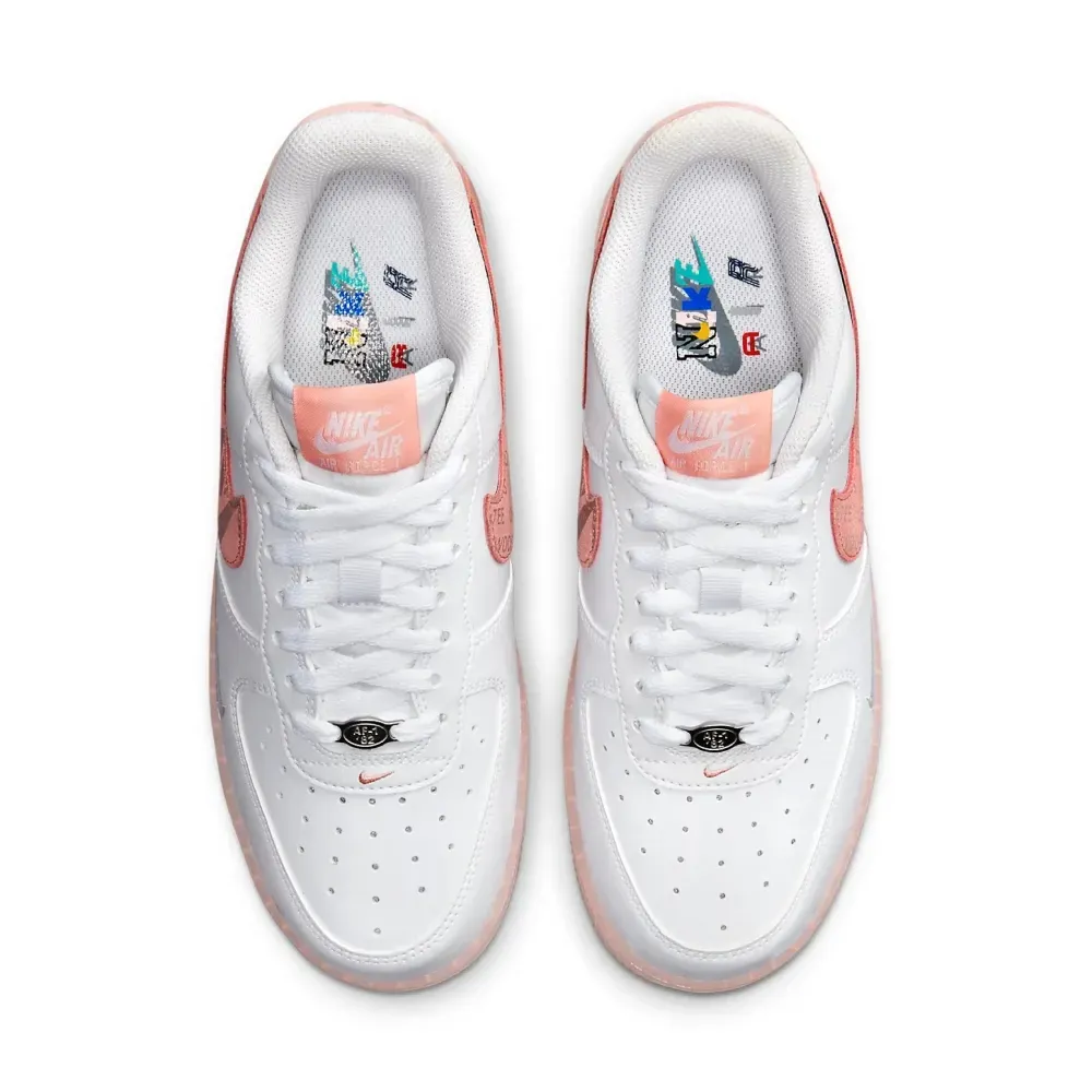 Nike Air Force 1 07 LV8 Copy Paste foto 2