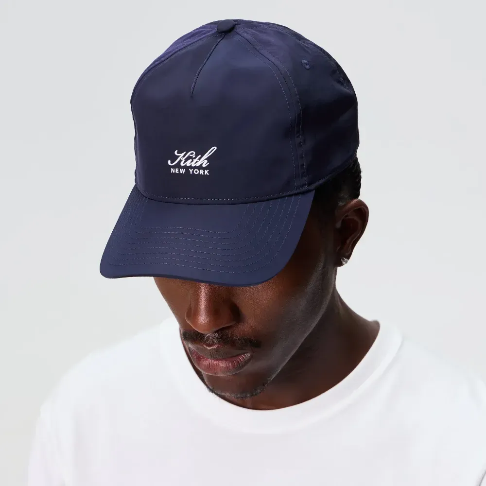 Boné Kith Script Wrinkle Nylon Snapback Nocturnal foto 3