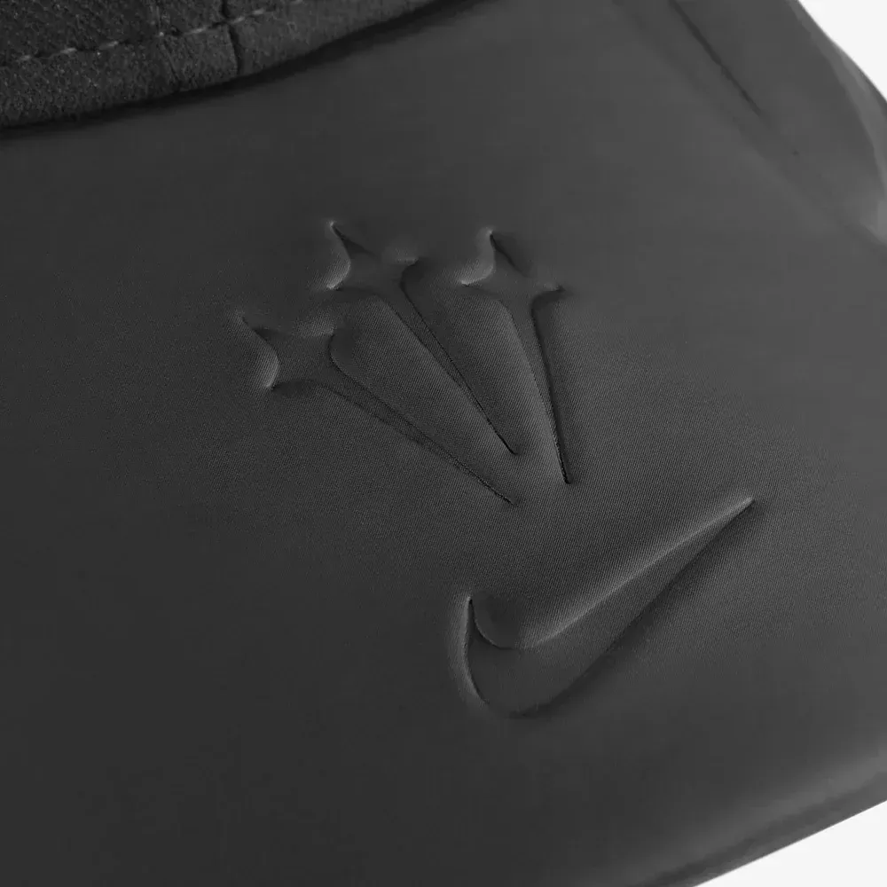 NOCTA x Nike Boné Legacy 91 Black foto 2