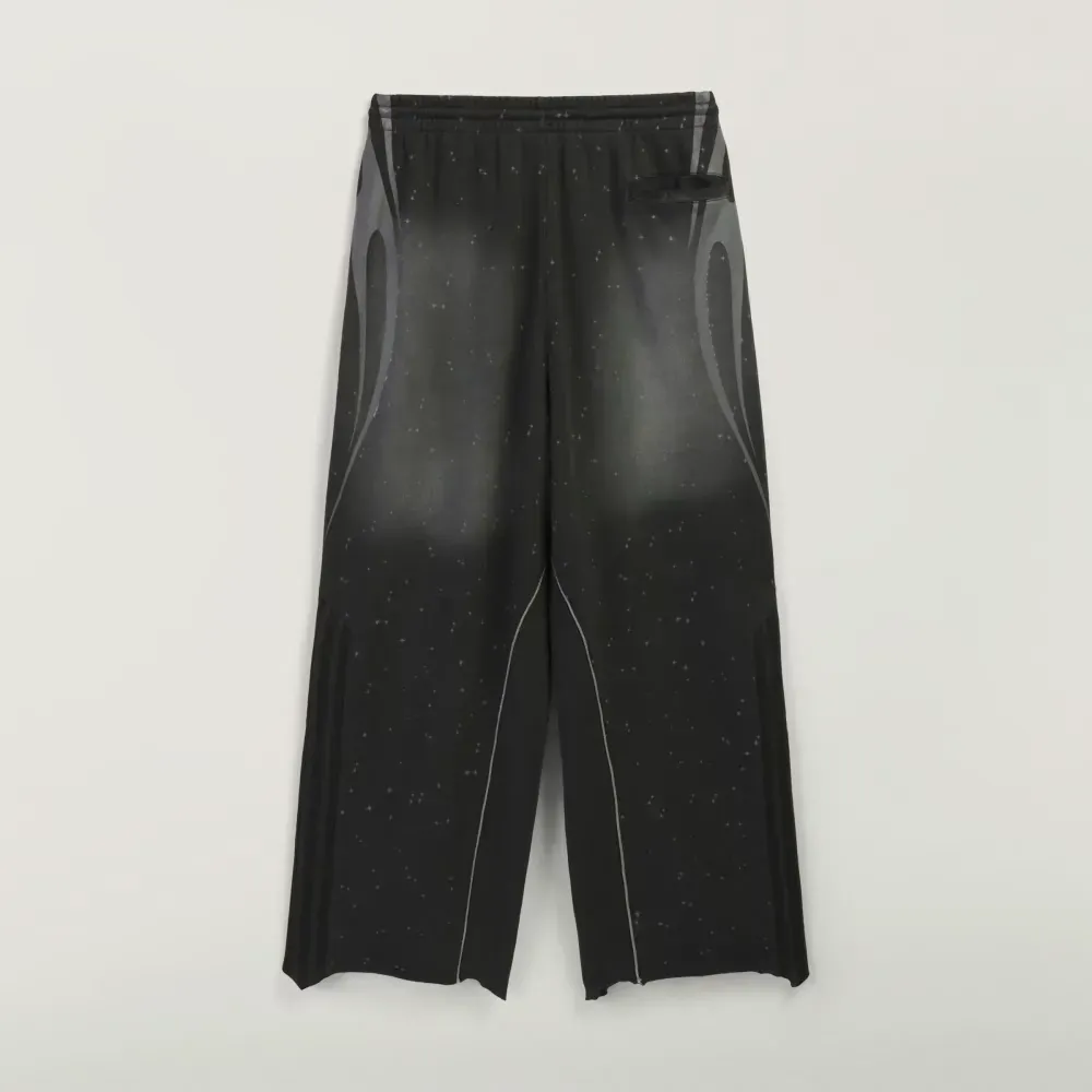 Hellstar x adidas Calça De Moletom Black foto 1