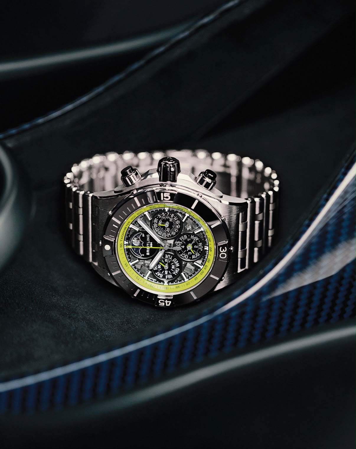 Breitling e Aston Martin anunciam Super Chronomat exclusivo para donos do Valhalla breitling e aston martin anunciam super chronomat exclusivo para donos do valhalla whatsapp image 2026 10 13 at 11 31 00