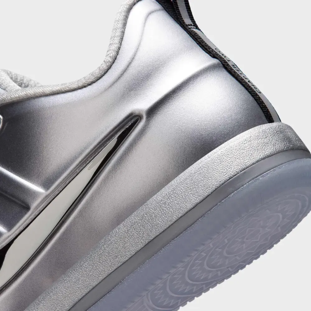 Nike Book 2 Iron Fist foto 7