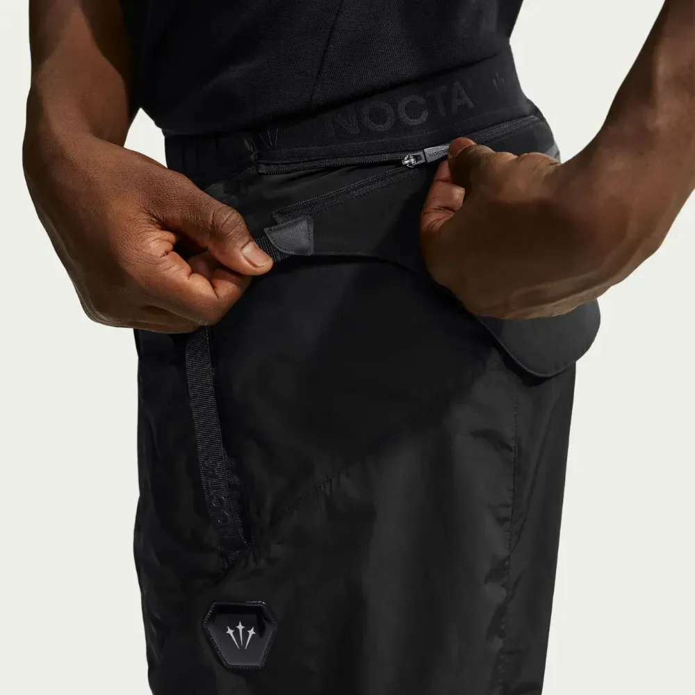 NOCTA x Nike Calça Zombie Cut Track Pant Black foto 2