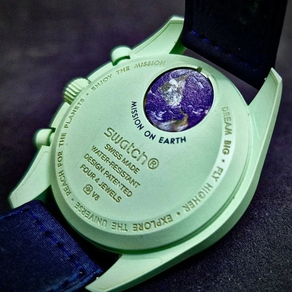 Swatch x Omega Relógio Bioceramic Moonswatch Mission to Earth Navy 42mm foto 4