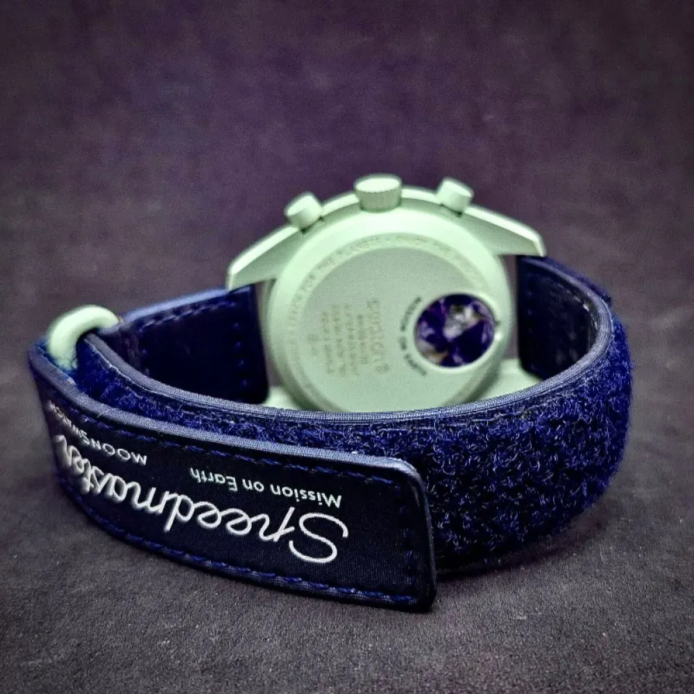 Swatch x Omega Relógio Bioceramic Moonswatch Mission to Earth Navy 42mm foto 5
