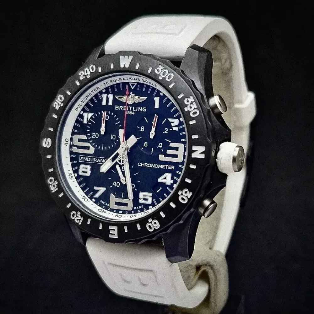 Relógio Breitling Endurance Pro Black Dial 44mm foto 1