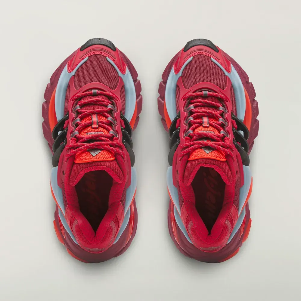Pharrell Williams x adidas Adistar Jellyfish Red Core Black foto 2