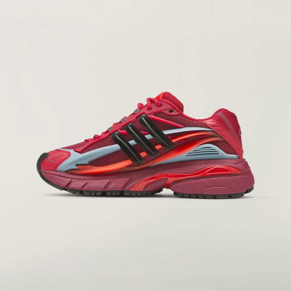 Pharrell Williams x adidas Adistar Jellyfish Red Core Black foto 3