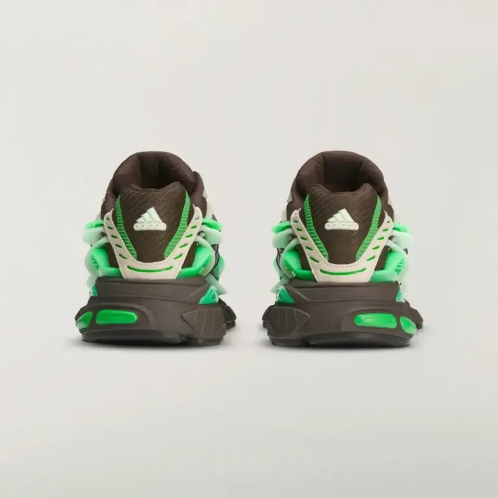 Pharrell Williams x adidas Adistar Jellyfish Dark Brown Frozen Green foto 2