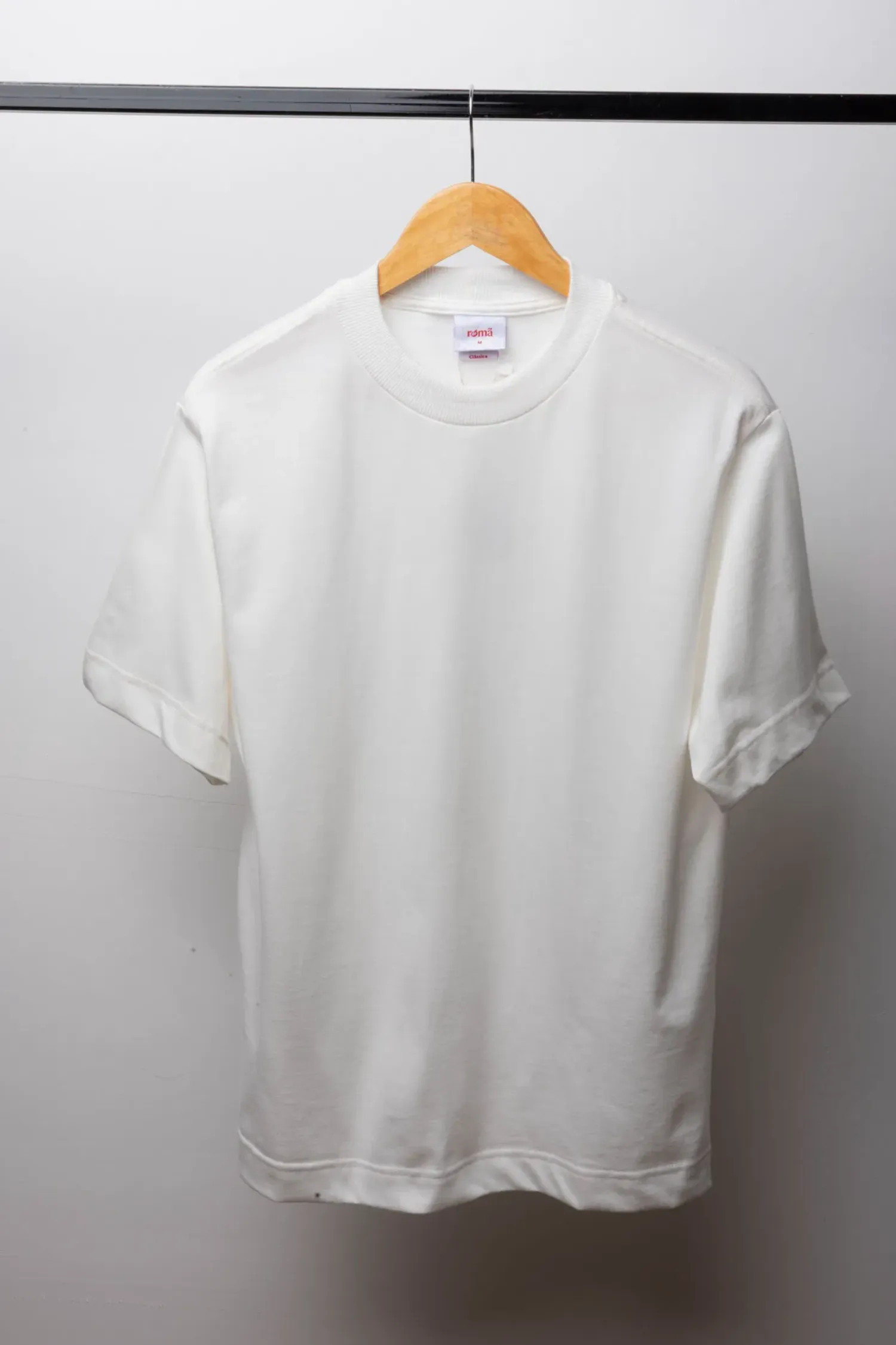 Camiseta Romã Premium Clássica Cream