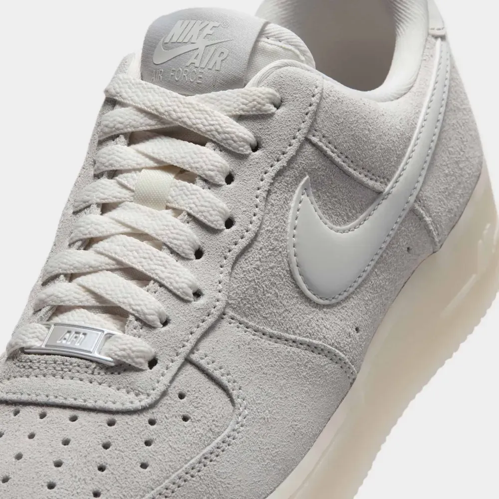 Nike Air Force 1 '07 Suede Sail Light Bone Feminino foto 5