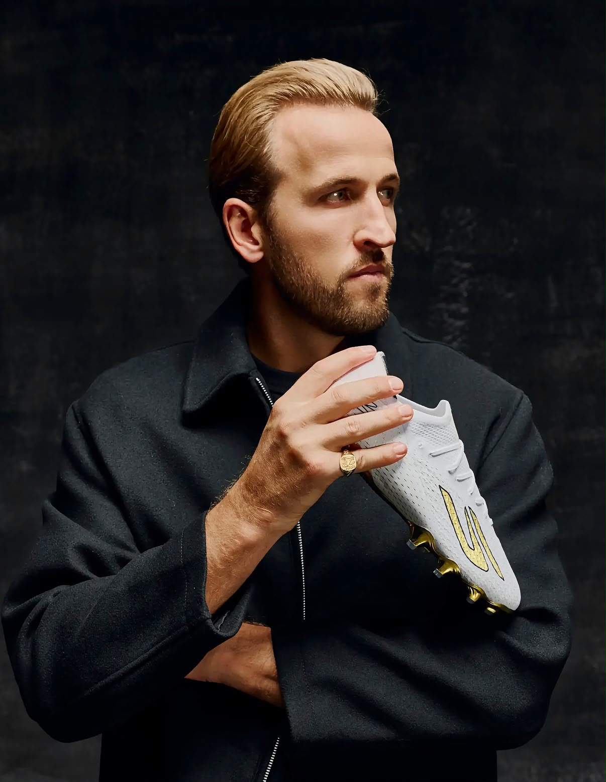 Skechers Football celebra Bola de Ouro de Harry Kane com chuteira limitada