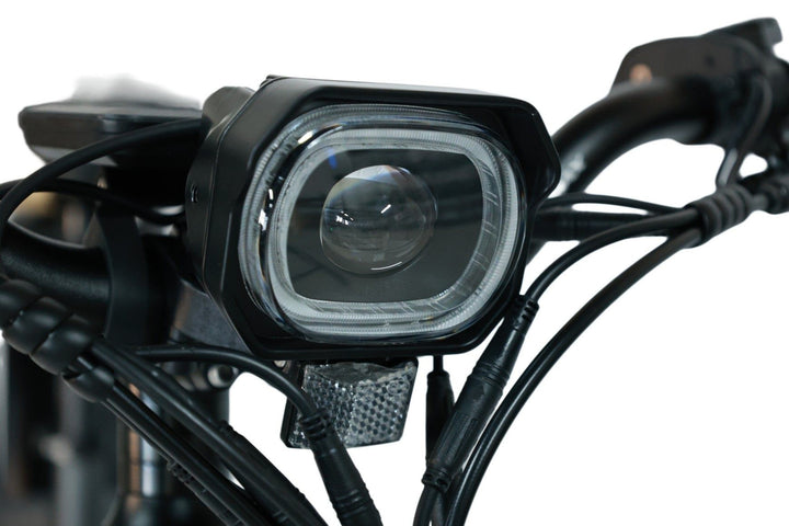 Do Dirwin hunting eBikes come with lights?