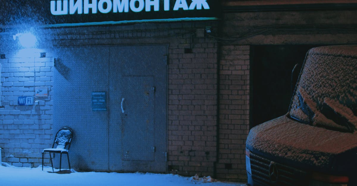 Repairs for garage doors in Currumbin