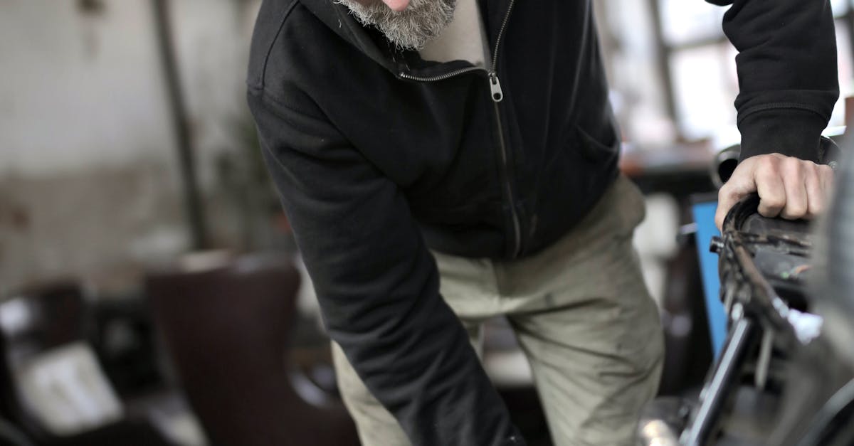 Garage door repairs Gold Coast area Burleigh Heads location