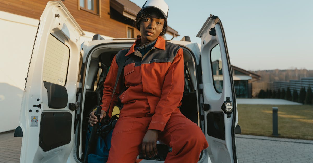 Garage door services for the Pacific Pines region