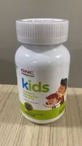 GNC Melatonin Kids Vitamin C Gummy For Kids 4-12 Plastico 60 Caps Blanco
