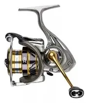 Daiwa Molinete Aggrest LT 2000D-XH 4ROL 6.2:1