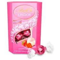 Lindt Chocolate Irresistibly Smooth Strawberry & Cream