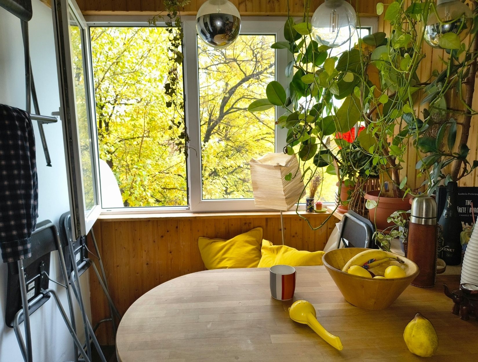 Are your cleaning services in Chicago insured and bonded?