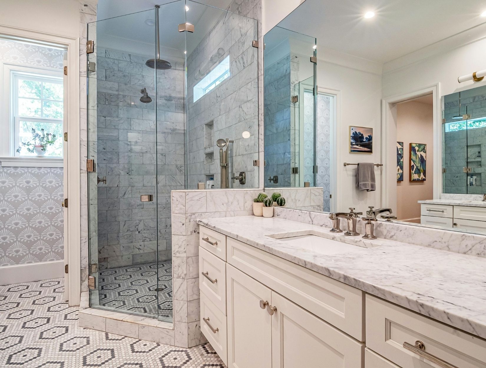 Is scheduling cleaning services in Lincoln Park quick and easy?