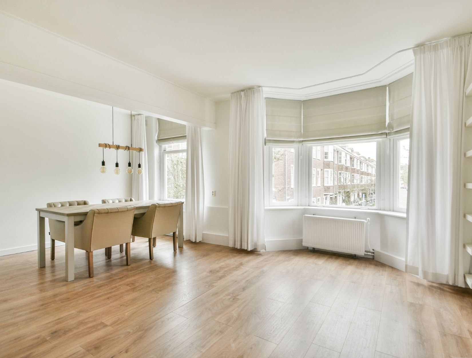Apartment and House Cleaning Services with Satisfaction Guarantee